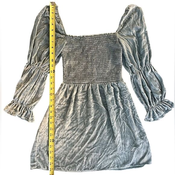 Celebrity Worn! Reformation Velvet Dress Albi Light Blue
smock Mini Size Small - Picture 8 of 16